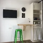 Business And Family Homes * 布尔高