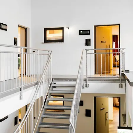 Business And Family Homes Burgau